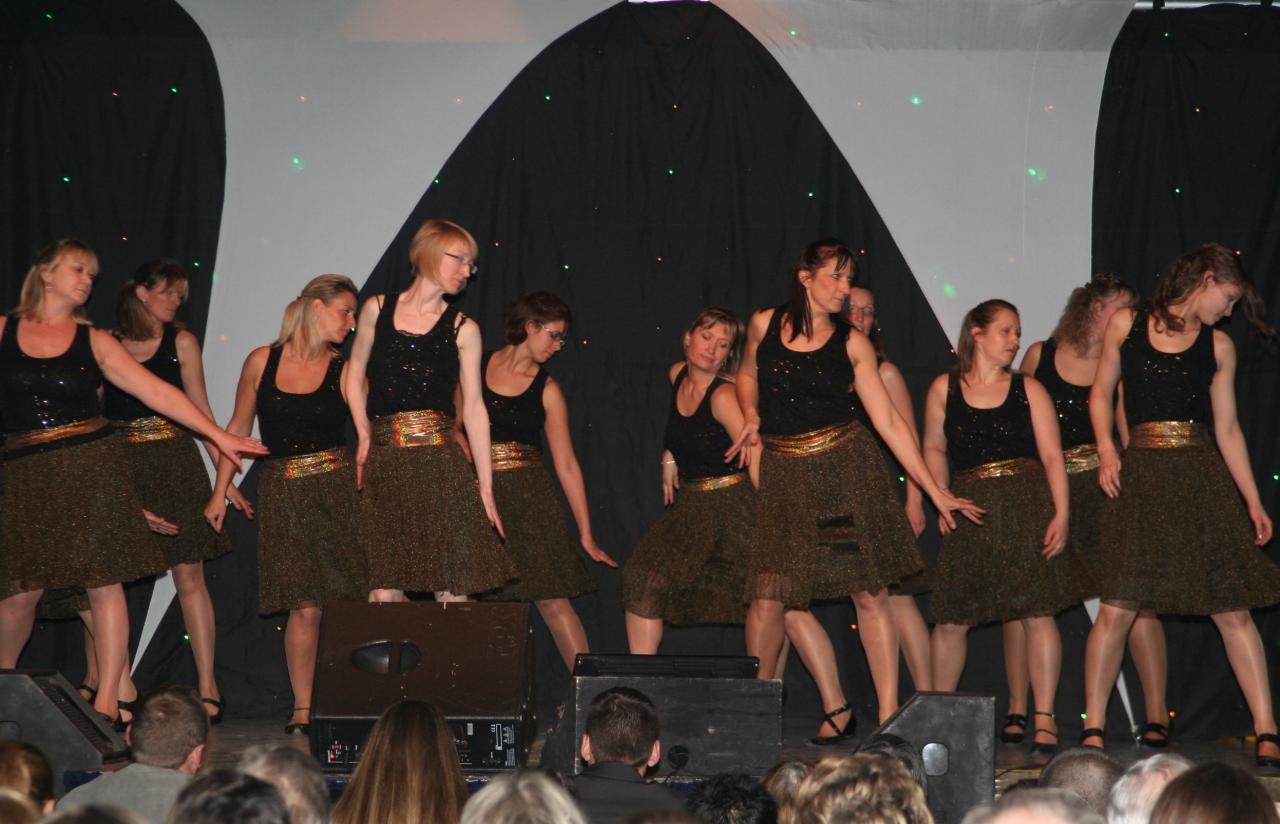 cabaret 13 groupe vita danse moreuil